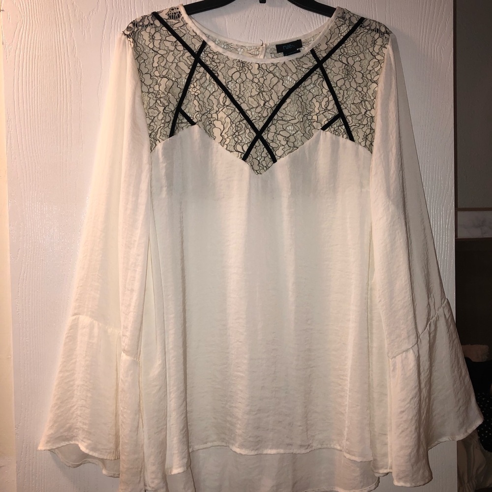 Rue 21 shirt